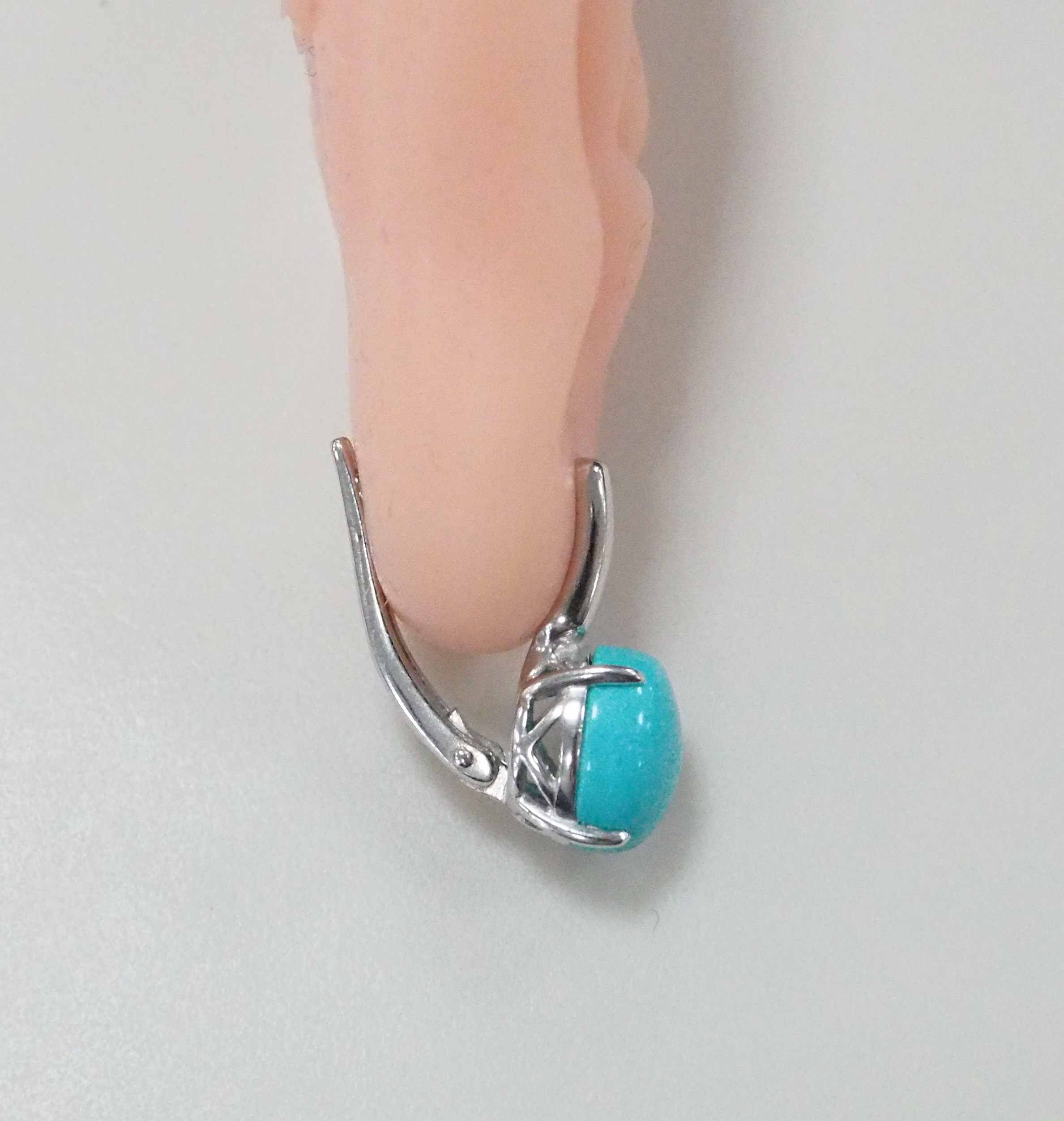Серебряные серьги с бирюзой